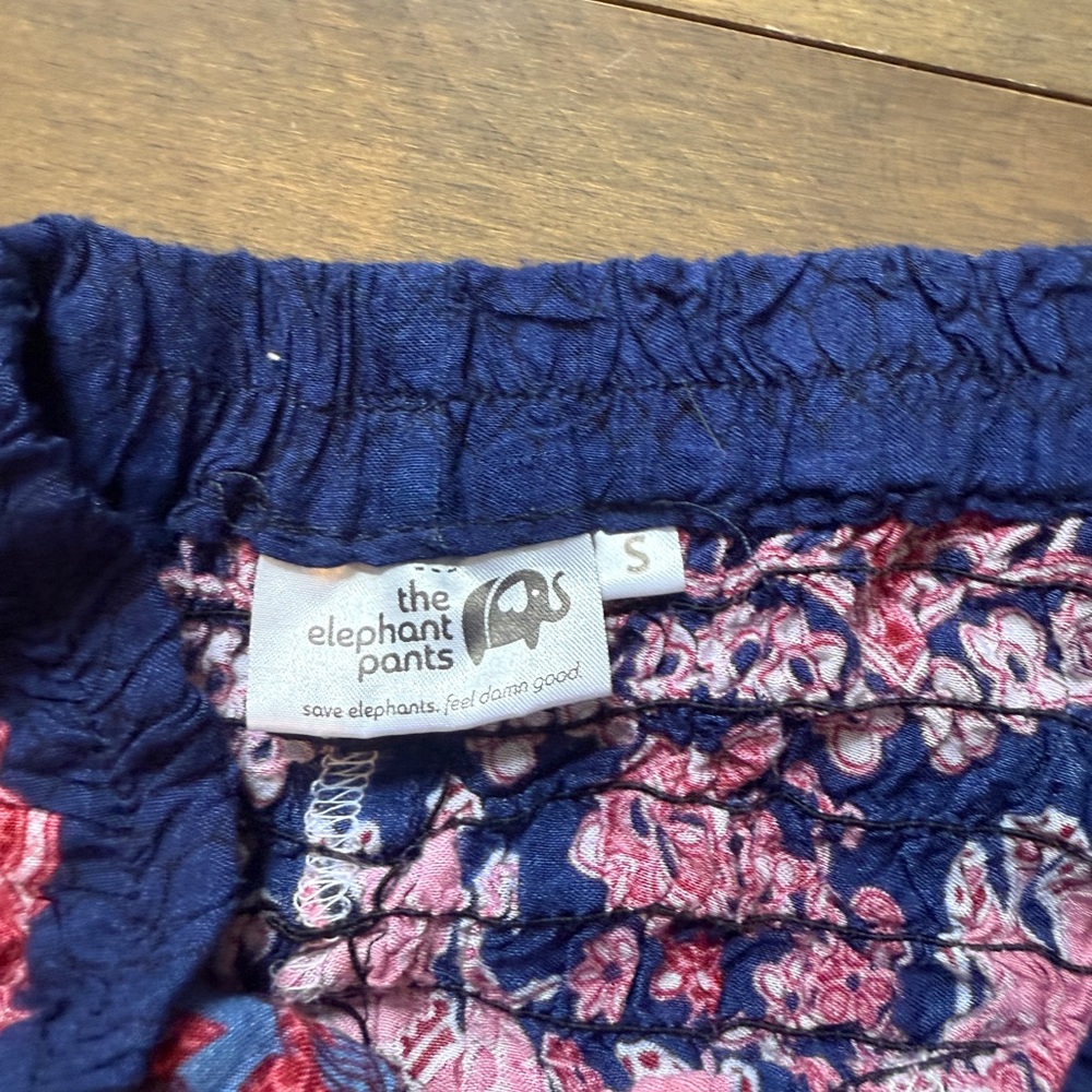 Vibrant Elephant Print Wide Leg Pants - Picture 3 of 3